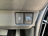 横滑りを抑制し車の姿勢の安定を図るVSA機能を搭載。