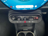 初代ローバーMINIのインパネ周りを現代版に生まれ変わらせたカリスマティック・シンプリシティな内装!