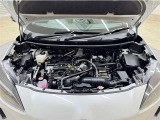 トヨタ中古車「まるごとクリーニング」施工済。エンジンルームを専用洗剤で洗浄!高圧&スチーム洗浄も行います。樹脂部分も艶出し剤でピカピカです☆☆