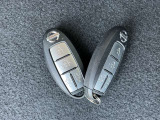 便利なインテリジェントキー2本、車両のアンサーバックも付いていますので、広い駐車場でもどこへ停めたか迷うことが少なくなります。
