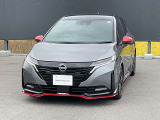 精悍なフロントスタイル。LEDヘッドライトで夜のドライブも安心です。