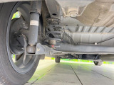 お車を安心してお乗りいただく為には、足回りの定期点検が欠かせません。サービスサポート(有償保証)では無料点検もご提供しており、安心のカーライフをお過ごしいただけるサポート体制が整っています。