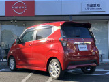 プライバシーガラスです。名前の通り、プライバシー確保また、冷房の効果担保にも役立ちます!