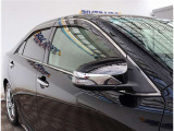 お車のご納車は待ち遠しいもの。1日でも早くご納車が出来るよう、整備拠点と販売店を結ぶ輸送ラインを確立しております。