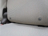 ◆ISOFIX◆シートベルトいらずでチャイルドシートと固定金具を連結するだけでガッチリ固定できます。