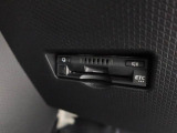 ETCなら高速道路をスイスイと通過!車は料金所をノンストップで通過することができます。
