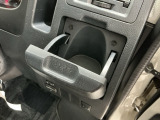 自社商品化センターにて内外装のクリーニングを実施しております!