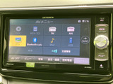 音楽やラジオなど、AVメニューから使いたい項目を選べる画面です。複数のメディアが一覧で表示され、目的に合わせて確認しやすく、日常の移動を快適に楽しめます。