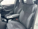 車内での喫煙歴も無く綺麗な状態をキープしております。