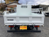 外装メッキ架装から内装の電動品・荷台の架装まで様々な要望を承っております☆