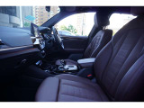 疲れにくいと評判のBMWのシートは一度座るとその良さがわかります☆お問合せ(0078-6002-613077)迄お待ちしております。大阪府吹田市芳野町5-55 毎水曜、第二・第三火曜日定休 営業時間10:00〜18:00