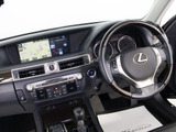 使いやすさや安全性を追求したステアリング周り!高級車ゆえにスイッチ類が多いのも特徴ですね!考え尽くされた配置ですぐに使いこなす事が出来ますのでご安心下さい!是非、体感してみて下さい!!