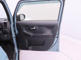 車内の清掃はもちろん、除菌施工済みですので気持ちよくお乗りいただけます。