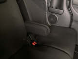 シート表皮は専用のクリーナーできれいにクリーニングしていて清潔です。