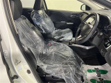 前席は見晴らしが良く、運転しやすいお車になっております!