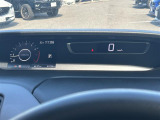 店舗にて現車の確認もいただけますので、お電話で在庫のご確認の上是非ご来店くださいませ。
