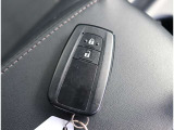 当店ではスポーツグレードや人気車種・上級グレードを主に仕入れ強化しております!中古車でお買い得感あるお車展示中となっておりますのでお客様のご来店、お見積もり依頼お待ちしております。