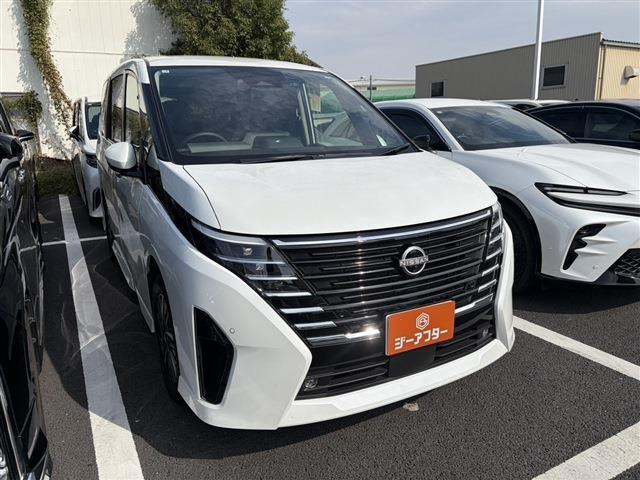 セレナ 2.0 ハイウェイスターV