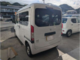 JR長与駅から車で1分のところにございます。近くにはエネオス、セブンイレブン、ピンクの看板のコインランドリーがございます。