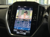 テレビ番組を画面で視聴でき、停車中の待ち時間も車内で過ごしやすくなります。チャンネル選択の表示も見やすく、停車時にお好みの番組を選んでお楽しみいただける装備です。