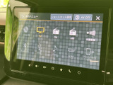 AVメニューにはテレビやラジオ、接続機器などの選択肢が並びます。アイコンで内容を確認しやすく、使いたい音源を画面から選べるため、日常の利用にも便利です。
