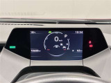 ステアリングスイッチ付き。前方から目を離すことなく操作することが可能です。