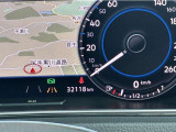 弊社新車拠点からの下取り入庫ワンオーナー車です。弊社整備工場にて車検整備を行ったうえで認定中古車保証を付帯しご納車いたしますのでご安心ください。