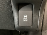【VSA】ブレーキ時の車輪ロックを防ぐABS、加速時などの車輪空転を抑えるTCS、旋回時の横滑り抑制の3つの機能をトータルに制御!予期しないクルマの挙動の乱れを防ぐ安全装備です♪