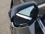 車両の詳細、ご質問につきましては、営業スタッフまでお気軽にご連絡下さいませ。遠方のお客様には実車の詳細動画送信も承ります。お問合せをお待ち致しております。