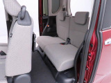 清潔で広々した座席です!是非、現車を見て体感してみてください。
