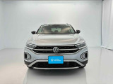 VWは小さな車も、大きな車も、平等です。クラスによって品質や安全性に差を付けない。ボディ剛性と精度、重厚なドアの音はどの車種も共通です。是非一度体感してみて下さい。