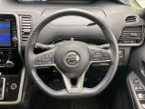 【ステアリングスイッチ】運転中、前方から目線をそらすことなく、オーディオ等の操作が可能な便利機能!安心&快適なドライブを演出してくれます♪