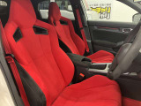 販売・買取・整備・保険・アフターケアまで、カーライフに必要なすべてをトータルサポート。車に関することを一括してお任せできるため、長く快適なカーライフをサポートさせていただきます。