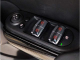 ★他府県の御客様も大歓迎!☆お勧めの1台!早い者勝ちです!☆車両詳細はMINI NEXT箕面店迄!★