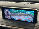 【パノラミックビューモニター】専用のカメラにより、上から見下ろしたような視点で360度クルマの周囲を確認することができます☆死角部分も確認しやすく、狭い場所での切り返しや駐車もスムーズに行えます。