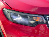 ●LEDヘッドライト:夜間走行時も良好な視界を確保し安心して運転できる高輝度LEDヘッドライトを装備!点灯速度が早く、消費電力も抑えられています。