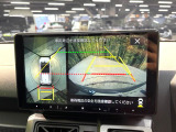 【パノラマモニター】専用のカメラにより、上から見下ろしたような視点で360度クルマの周囲を確認することができます☆死角部分も確認しやすく、狭い場所での切り返しや駐車もスムーズに行えます。