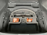 タイヤパンク応急修理キット/車載工具
