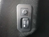 トランクスペース内にもアクセサリーコンセント(AC100V・1500W)付き
