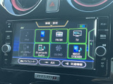 ラジオやテレビ、Bluetoothなど、複数のメディア項目が画面に並びます。使いたい音源を選びやすく、通勤時から休日のお出かけまで、車内での時間を快適に過ごせます。