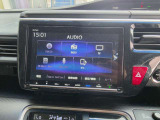 Gathersのナビです。DVD・CD、ラジオ、TV、USB、Apple CarPlayの表示があります。