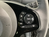 【アダプティブ・クルーズ・コントロール】予め設定した車速内でクルマが自動的に加減速。 前走車との適切な車間距離を維持しながら追従走行し、高速道路でのドライバーの疲労を軽減してくれる嬉しい機能付♪
