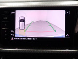 リヤカメラ付きです!バックで駐車する時も簡単に後方確認が出来ます☆欠かせない装備ですね