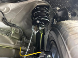 お車を安心してお乗りいただく為には、足回りの定期点検が欠かせません。サービスサポート(有償保証)では無料点検もご提供しており、安心のカーライフをお過ごしいただけるサポート体制が整っています。