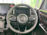 【純正革巻きステアリング】上質な革を使用することで、手にしっかり馴染みとても運転しやすいハンドルです♪