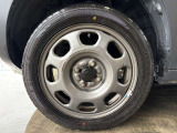 165/60R15タイヤ装着車♪各種アルミホイールや、スタッドレスタイヤも取扱いしております。是非ご相談ください♪