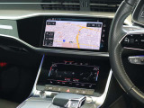 内装はシンプルに使い勝手を考え作られています。お車を運転する感覚をダイレクトに体感して頂けます。室内も広くロングドライブにも快適にお過ごしいただけます。