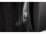 シートヒーター装備車両♪♪寒い冬はもちろん♪肌寒い春先・秋口まで活躍してくれるあると嬉しい装備です♪♪