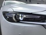オートライトです。トンネルなどの暗がりを感知すると自動でライトが点灯します!
