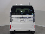 Nシリーズは、HONDA独自のセンターレイアウト燃料タンクで、重量バランスも良く、フロアがとても広く使えるので、見た目以上の車内空間を実現しています。